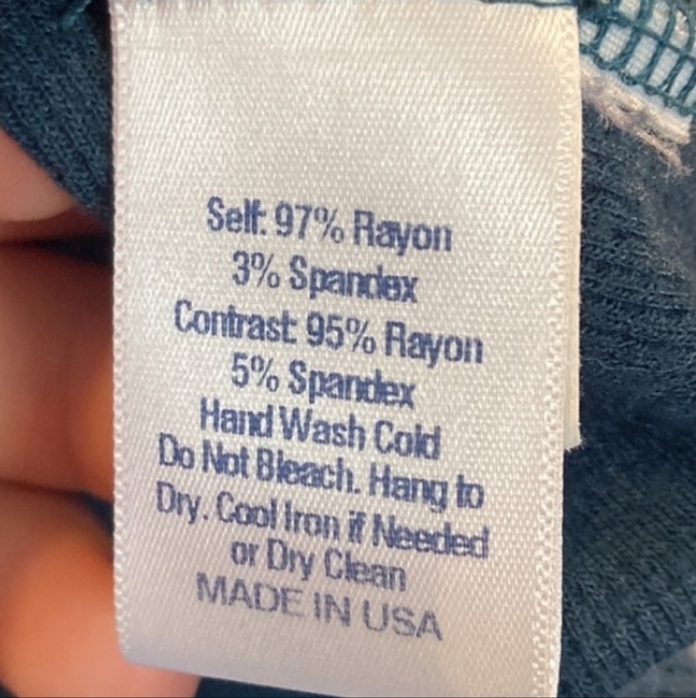 🛍️👗 2 for $25 LAILA JAYDE V-Neck Long Sleeve w/ Button Cuffs teal - Picture 6 of 6